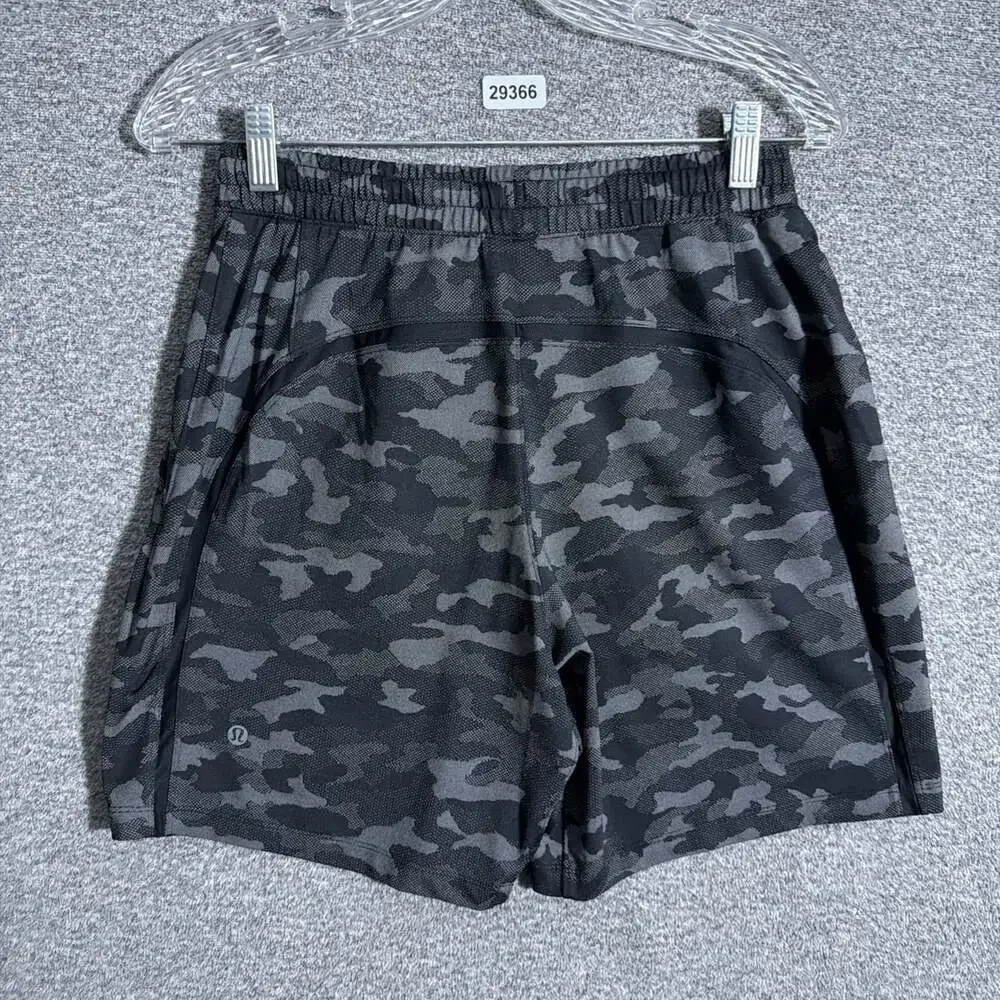 Lululemon Men’s Size Small Dark Camo 7
